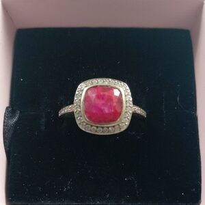 Carnelian Cushon Cut And Cz Size 7 1/2 925 Sterling Silver Ring